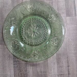 Vintage Indiana Glass Company Chantilly Green Dinner Plates